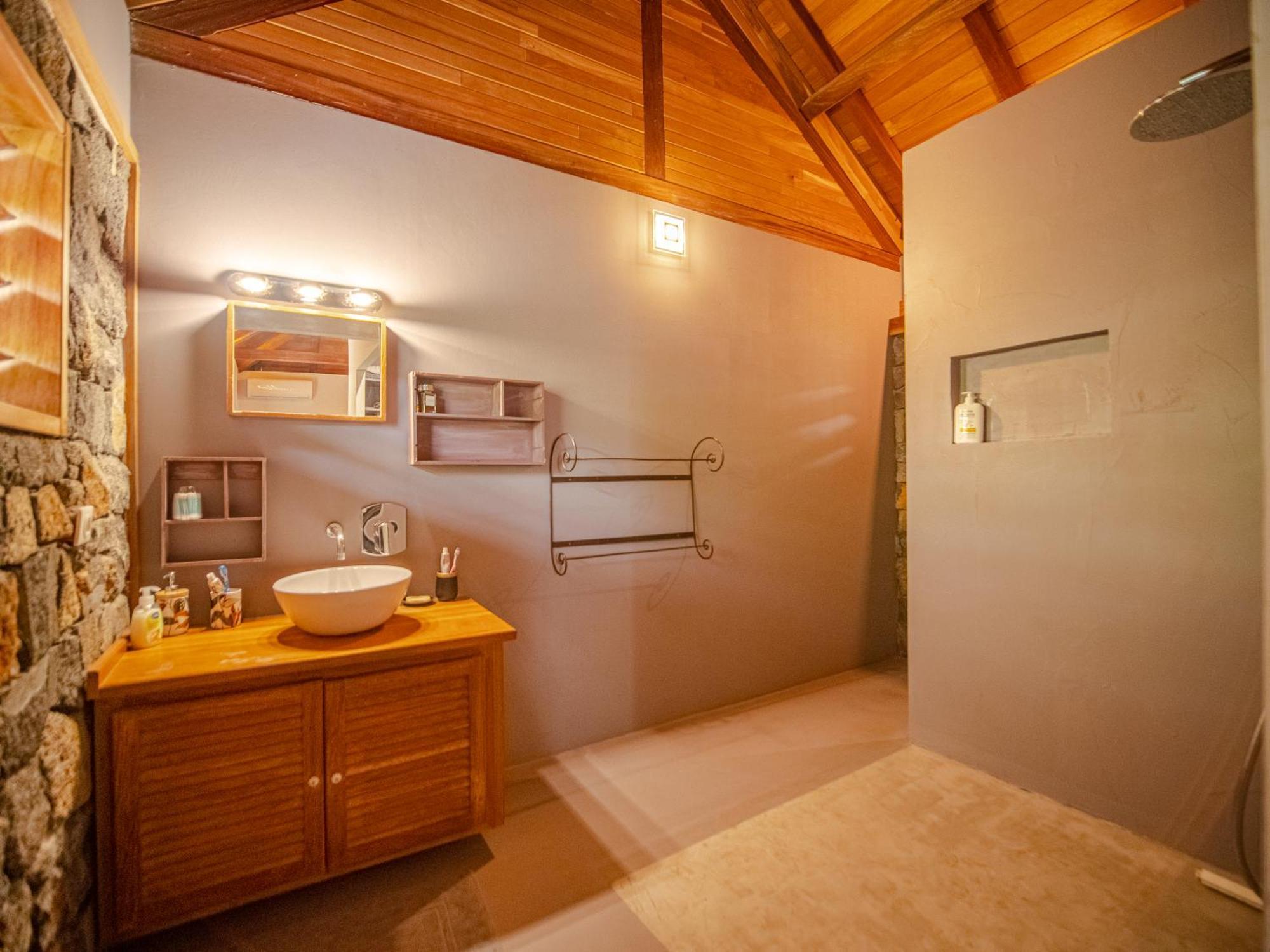 La Kaz Veloutier - Villa 4 Chambres Avec Piscine La Saline Le Bains Buitenkant foto